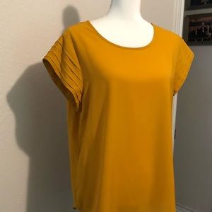 Lily White xl short sleeve blouse